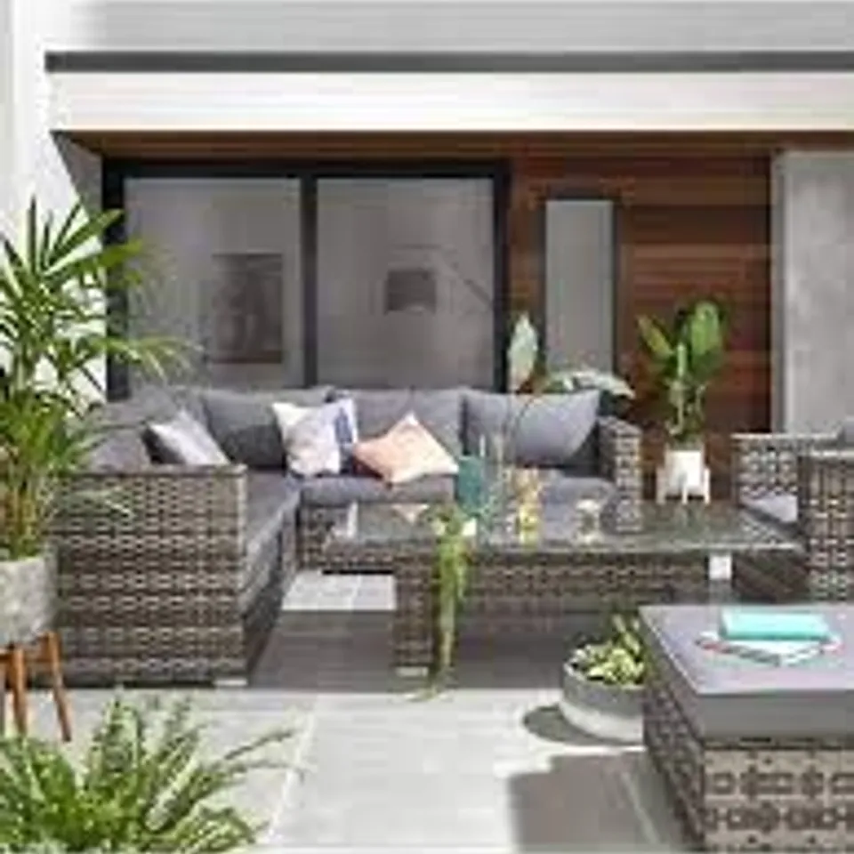 BOXED ARUBA 6 PIECE PADDED CORNER SET WITH TABLE AND STOOL (4 OF 4 BOXES)