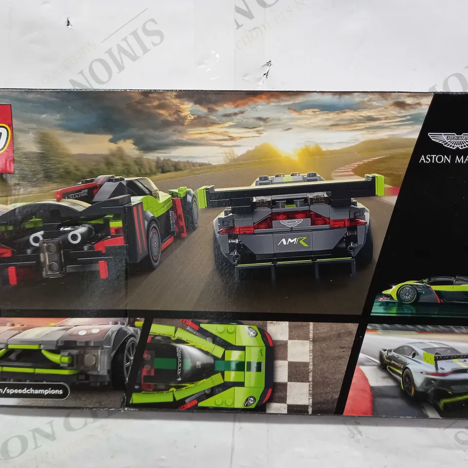 LEGO SPEED CHAMPIONS 76910 ASTON MARTIN VALKYRIE AMR PRO AND ASTON MARTIN VANTAGE GT3
