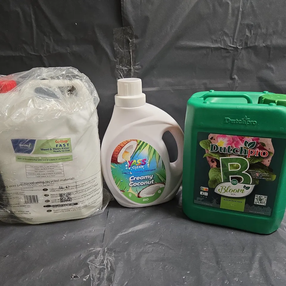 3 ASSORTED LARGE LIQUIDS TO INCLUDE DUTCHPRO BLOOM SOIL, YASS CLEAN CREAMY COCONUT, WEED & MOSS KILLER, ETC - COLLECTION ONLY