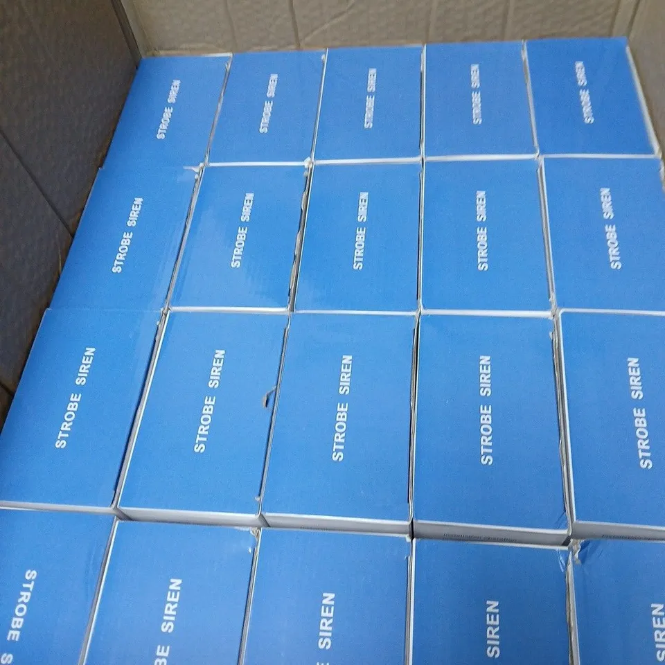 BOX OF APPROXIMATELY 20 X STROBE SIREN ALARM SYSTEM