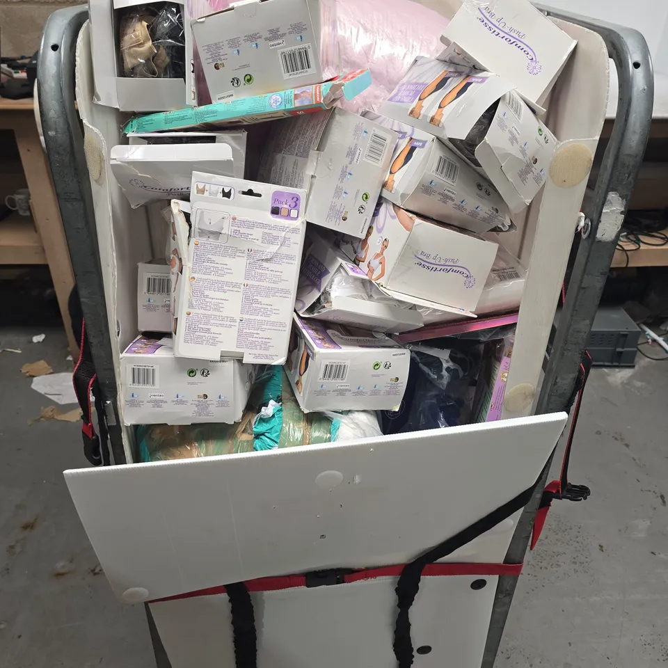 CAGE OF APPROXIMATELY 30 ASSORTED HOUSEHOLD ITEMS TO INCLUDE  - PUSH UP BRA'S - HEATED BLANKETS - ETC - COLLECTION ONLY 