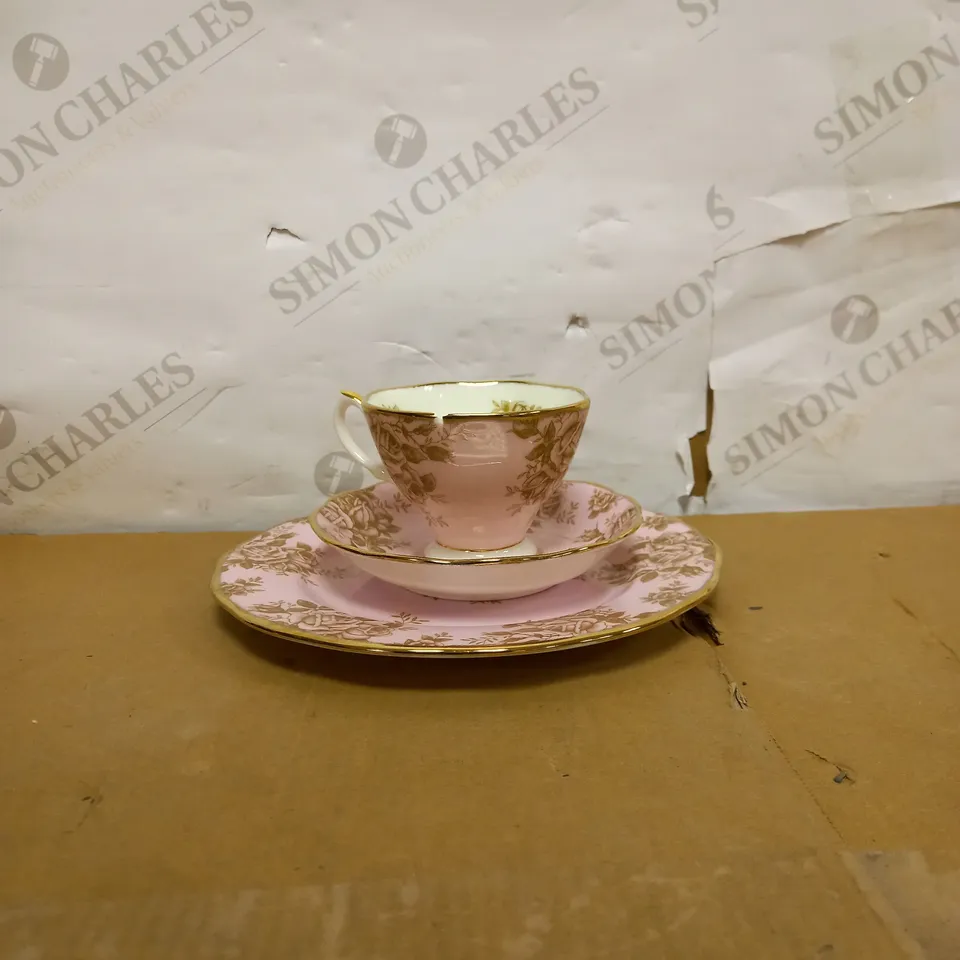 ROYAL ALBERT 100 YEARS 40017590 1960 GOLDEN ROSE TEACUP, SAUCER, PLATE 20CM, 3 PIECE, BONE CHINAECE SET, PINK, CHINA