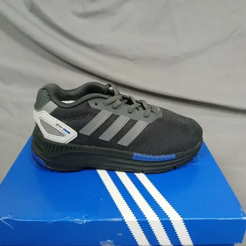 BOXED ADIDAS ZX RS EL I TRAINERS IN BLACK/GREY, UK 8K