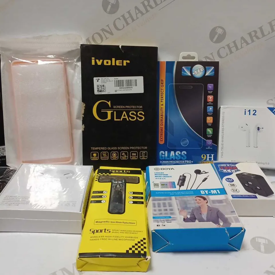 LOT OF APPROX 12 ASSORTED MOBILE PHONE ACCESORIES TO INCLUDE EARPHONES, SCREEN PROTECTORS, SELFIE STICK TRIPOD, ETC 