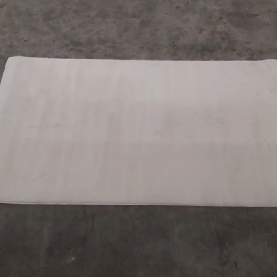 BRAND NEW PACO HOME SOFT AREA RUG - CREAM // SIZE: 80 X 150cm