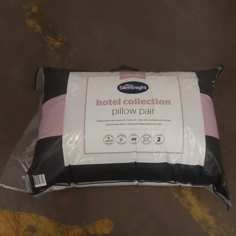 BAGGED SILENTNIGHT HOTEL COLLECTION PILLOW PAIR