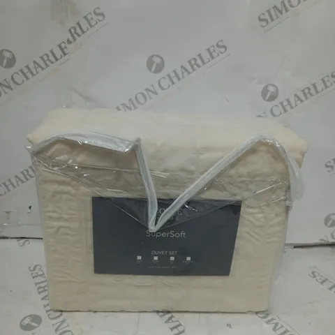 SUPERSOFT BY COZEE HOME SEERSUCKER DUVET SET - CREAM - KING