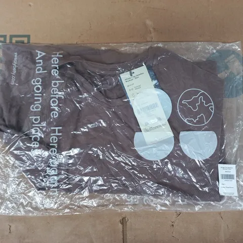BAGGED SWEATY BETTY ATHLETE CROP SEAMLESS WORKOUT T-SHIRT IN TAUPE SIZE LARGE