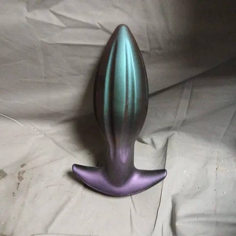 7" SILICONE BUTTPLUG