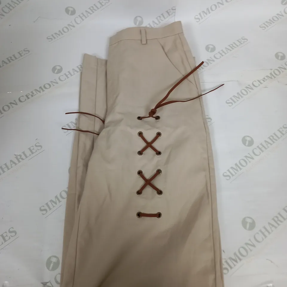 SEEKERS LACE UP BIEGE TROUSERS SIZE UNSPECIFIED