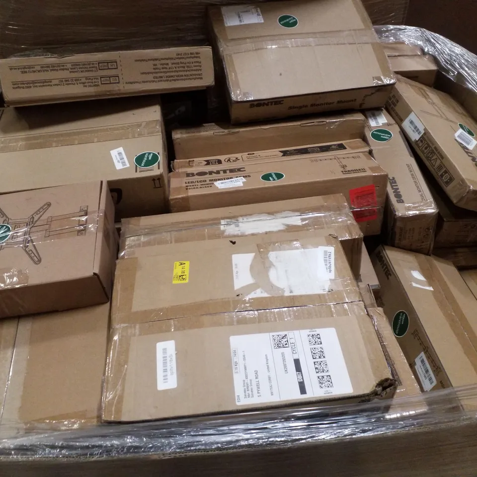 PALLET CONTAINING ASSORTED TV & MONITOR MOUNTS