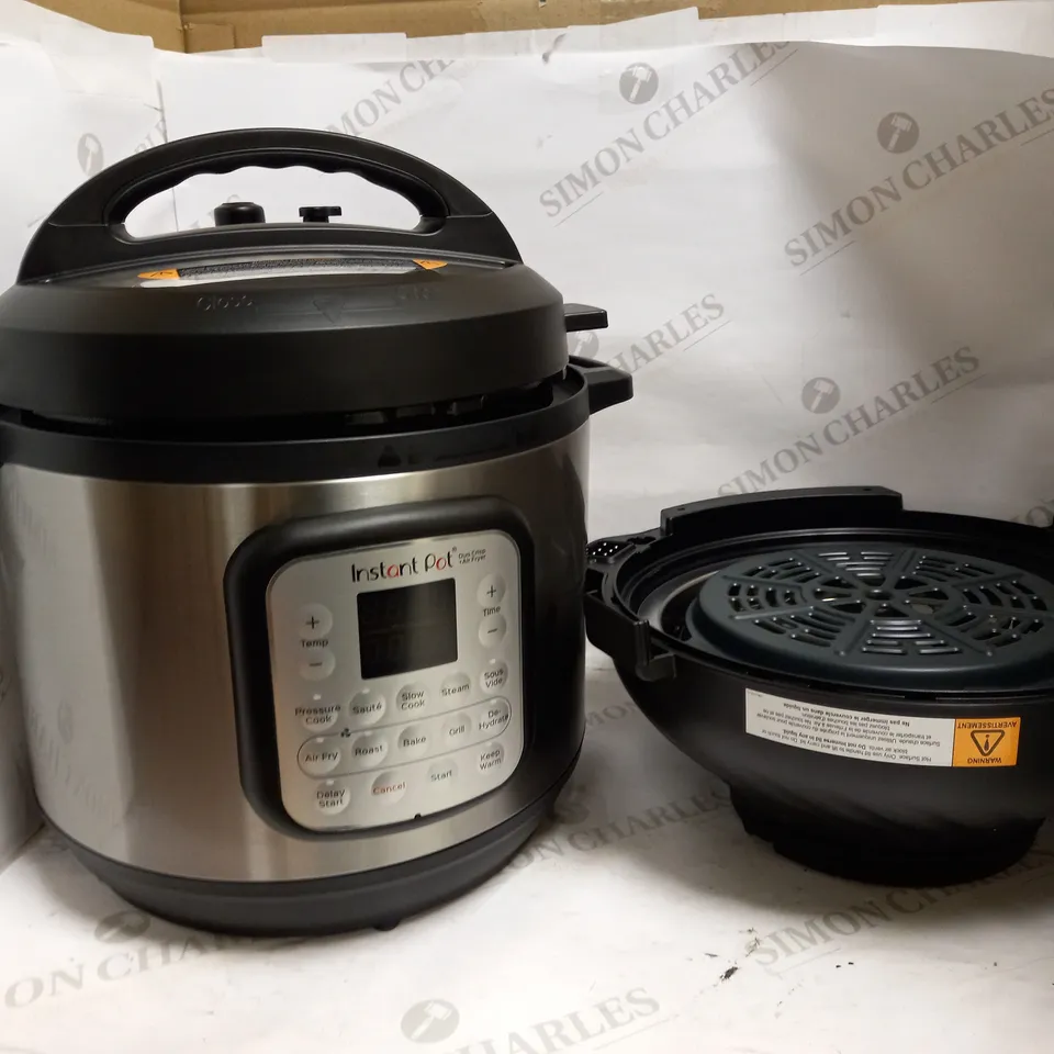 INSTANT POT DUO CRISP & AIR FRYER
