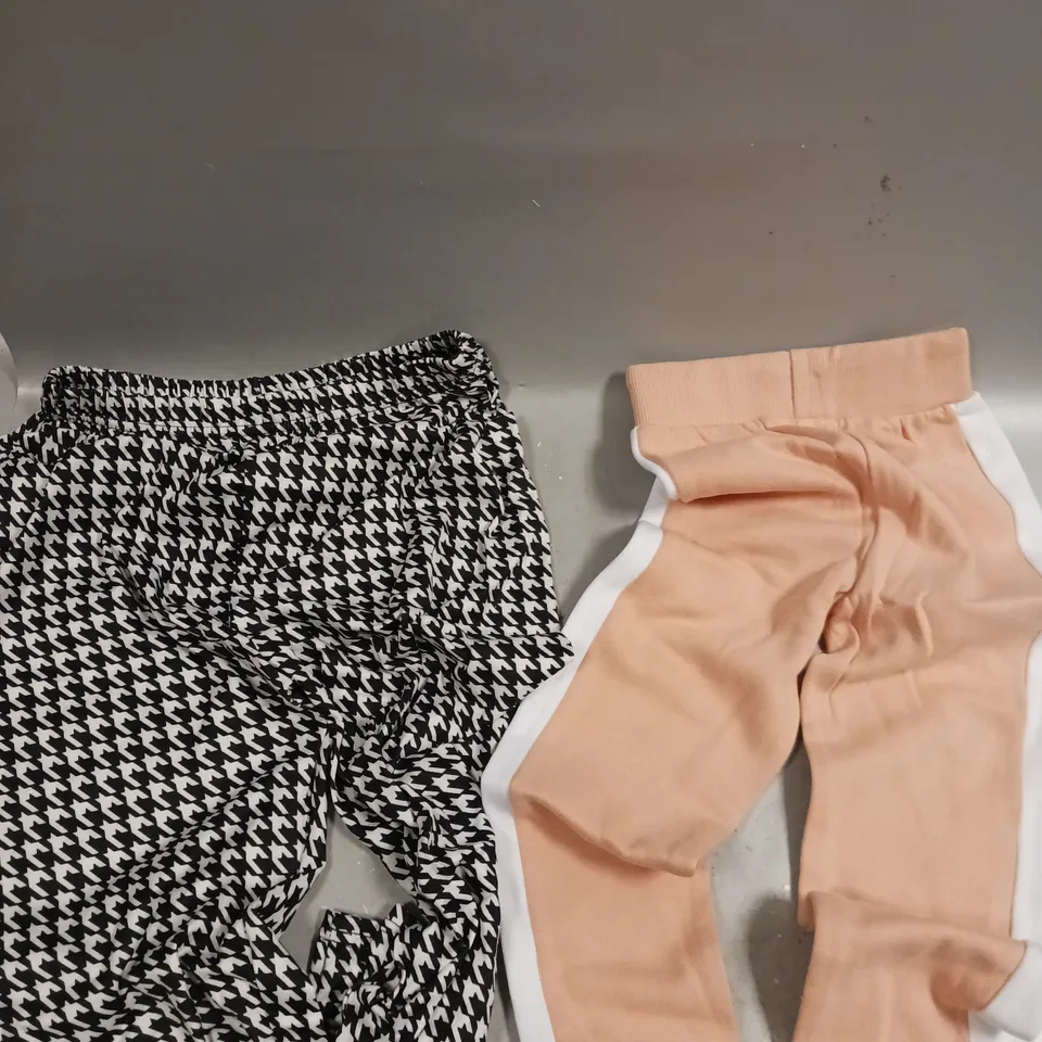 APPROXIMATELY 15 ASSORTED CHILDRENS CLOTHING PRODUCTS IN AGES RANGING FROM 5-10YRS 