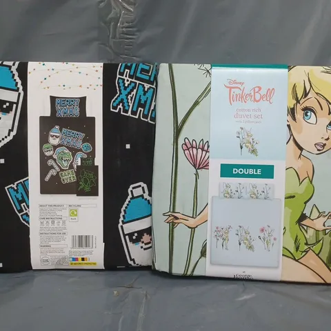 BOX OF APPROXIMATELY 10 ASSORTED BEDDING ITEMS TO INCLUDE DISNEY TINKERBELL DUVET SET, GAMING DUVET SET, ETC - COLLECTION ONLY