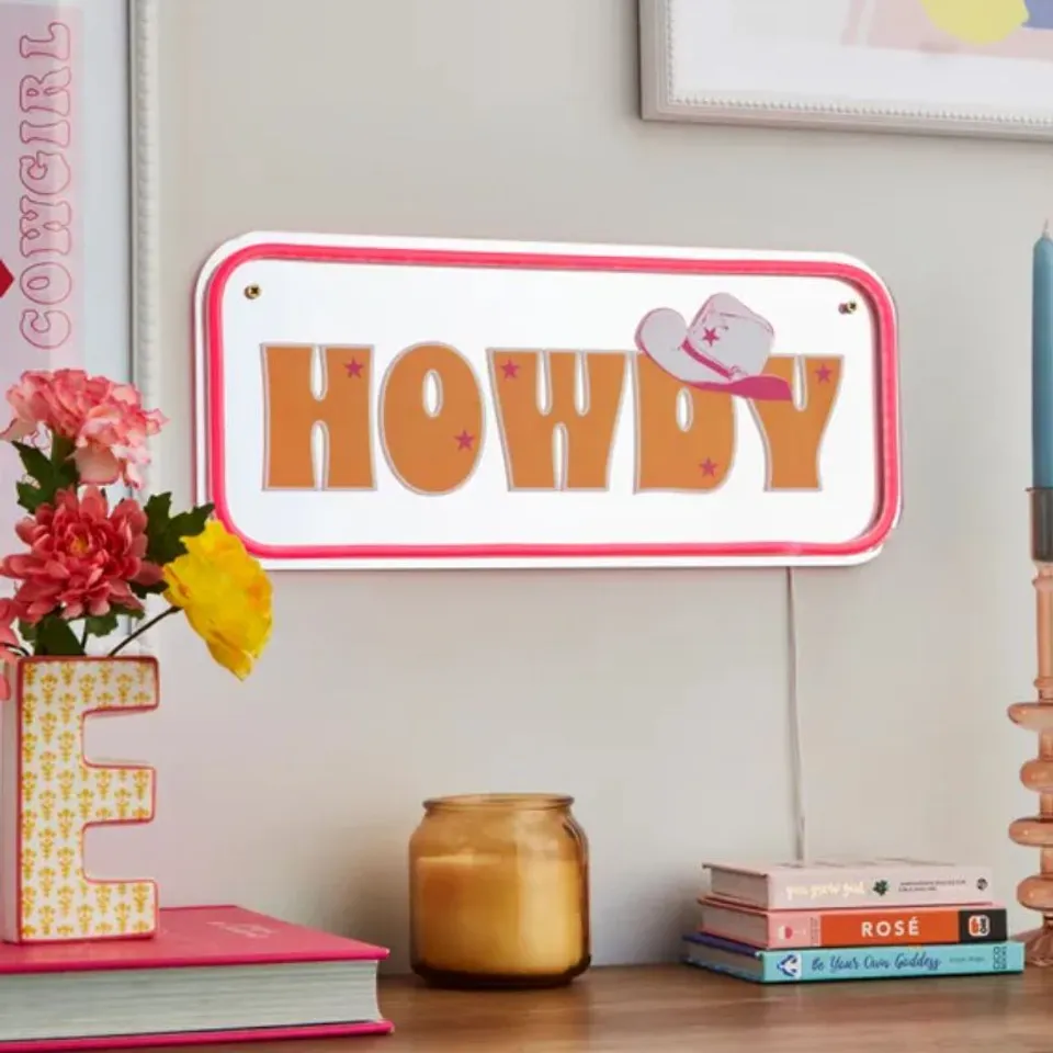 BOXED HOWDY MIRRORED NEON SIGN