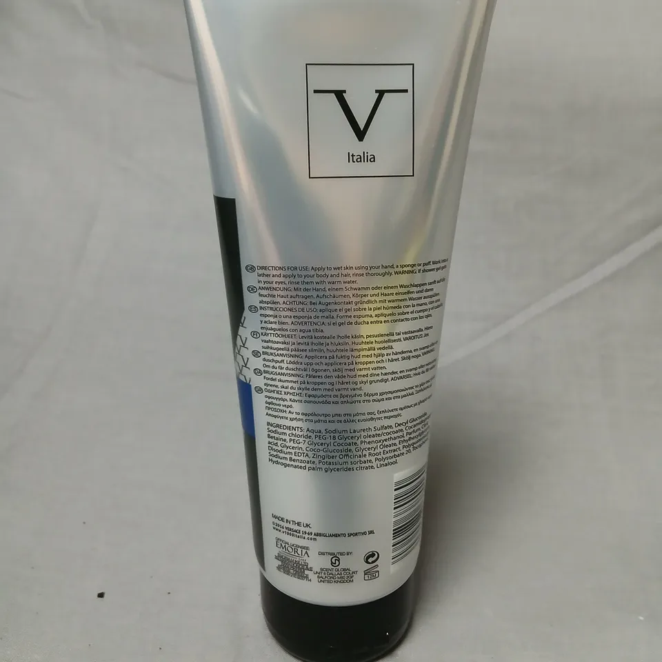 APPROXIMATELY TWELVE VERSACE 19.69 ABBIGLIAMENTO HAIR & BODY WASH – 250 ML