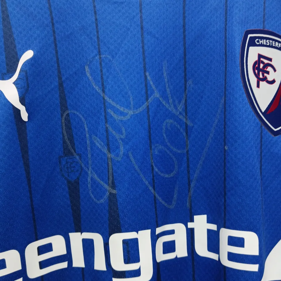 SIGNED CHESTERFIELD HOME SHIRT SIZE S