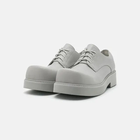 BRAND NEW BOXED KOI 400% OVERSIZED DERBY SHOES GREY SIZE 5