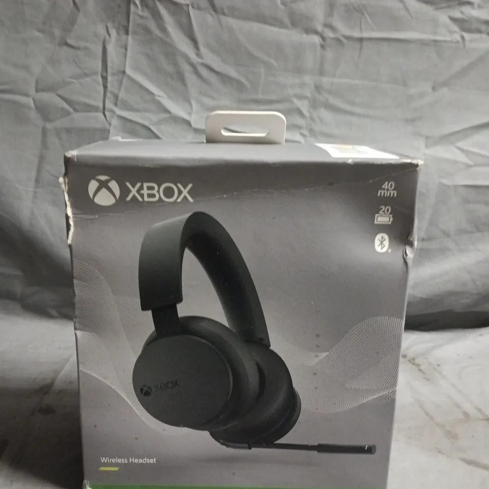XBOX WIRELESS HEADSET – BLACK, BOXED