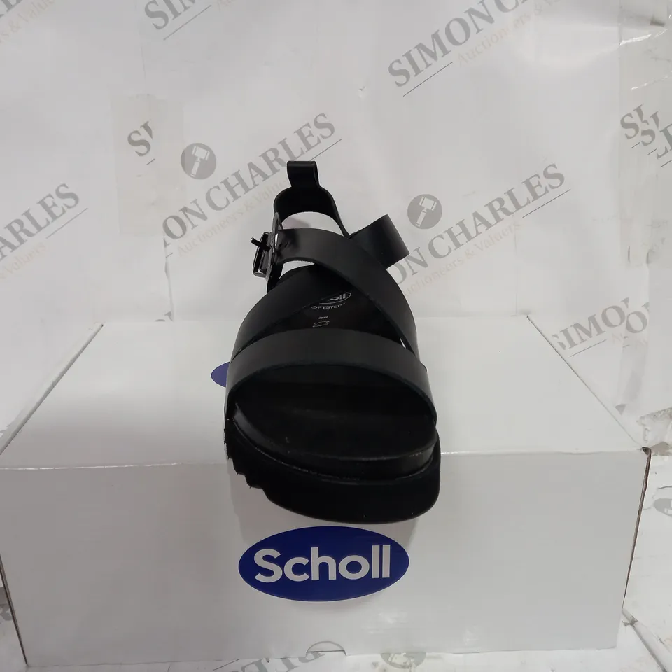 SCHOLL BLACK PLATFORM SANDALS - SIZE 6