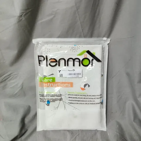 PVC TABLECLOTH WITH CARE INSTRUCTIONS – SEALED PACKAGING