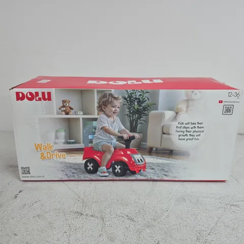 BOXED DOLU 12-36M WALK & DRIVE TOY
