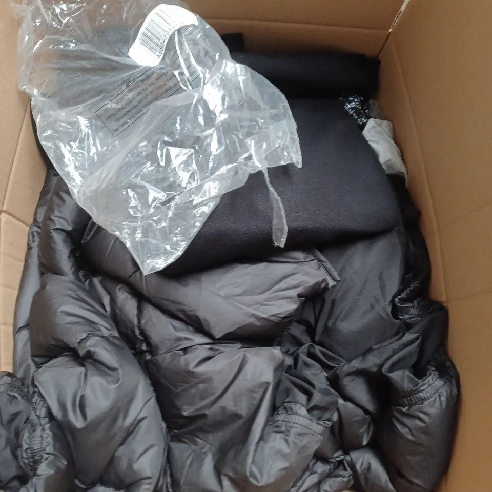 LARGE BOX OF APPROXIMATELY 20 ASSORTED CLOTHING ITEMS IN VARIOUS SIZES, STYLES AND COLOURS