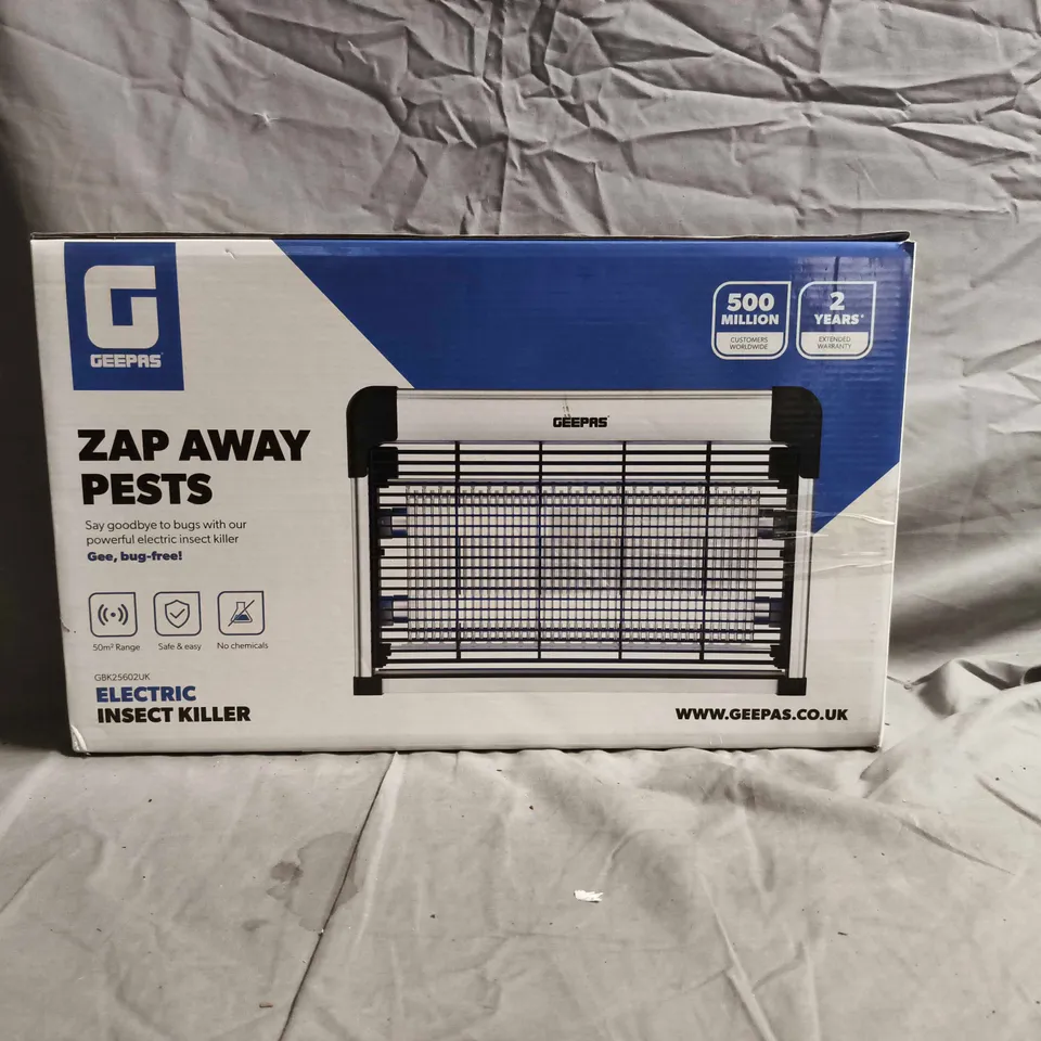 GEEPAS ZAP AWAY PESTS ELECTRIC INSECT KILLER – BOXED