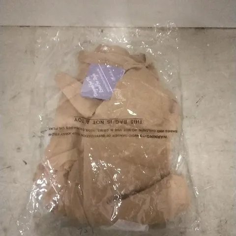 PACKAGED MICHELLE HOPE THIN JUMPER COLOUR: BEIGE SIZE: 18/20