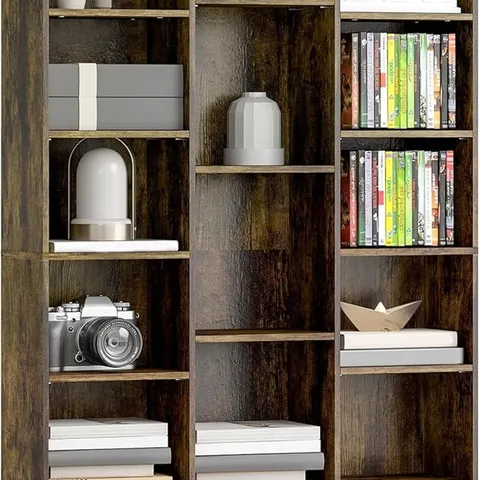 BOXED HOMCOM 21 CUBE TALL BOOKCASE, MODERN CUBE BOOK SHELF WITH 10 ADJUSTABLE SHELVES, FREESTANDING MULTIFUNCTIONAL STORAGE UNIT 181×89.5WCM, RUSTIC BROWN