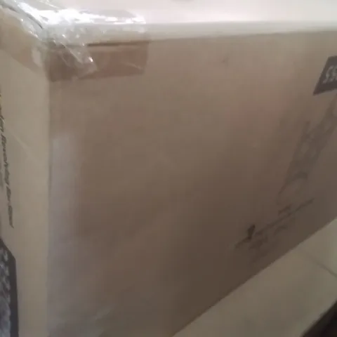 BOXED CHEF VIDA WOODEN REVOLVING BAR STOOL - BLACK