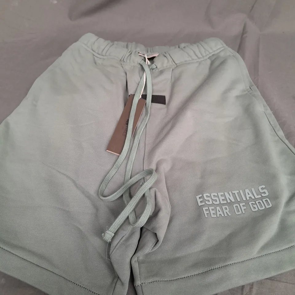ESSENTAILS GREEN JOGGERS SHORTS - SMALL