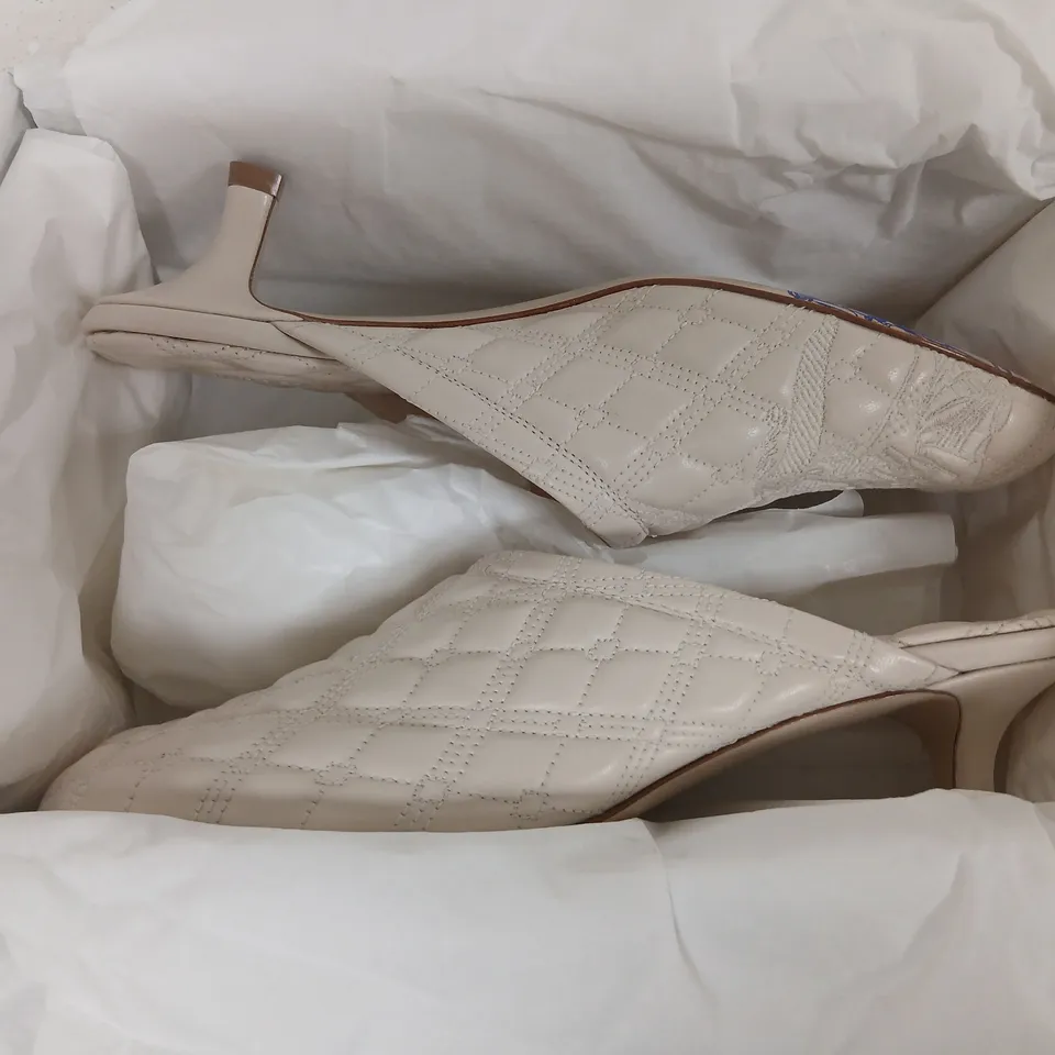 BURBERRY BEIGE QUILTED LEATHER MULES – UK4 / EU37, MADE IN ITALY