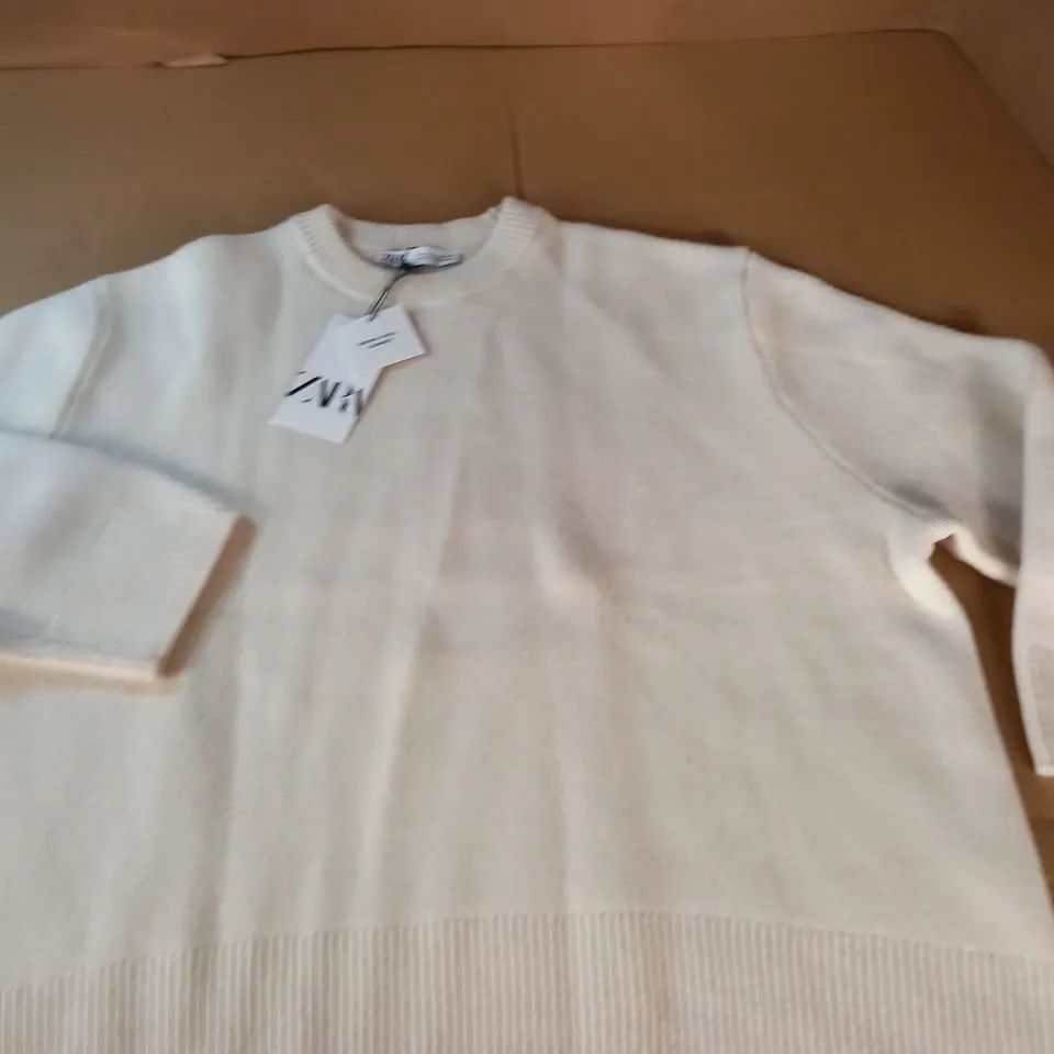 ZARA MERINO WOOL GARMENT IN CREAM - S/M