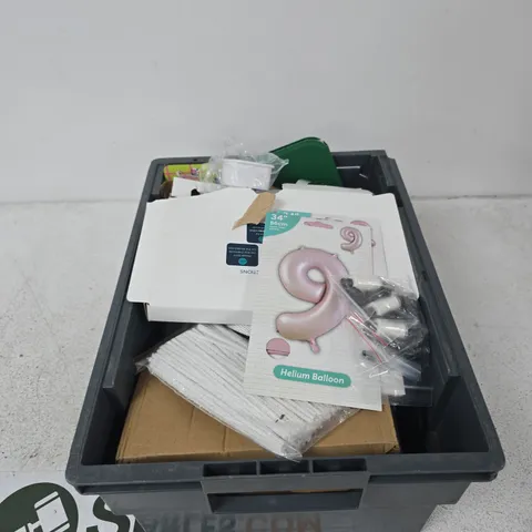 TOTE OF APPROXIMATELY 12 ASSORTED ITEMS TO INCLUDE: GREEN TABS FOR DISHWASHER