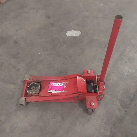 CLARKE CTJ2QLP 2 TONNE QUICK LIFT LOW PROFILE TROLLEY JACK 