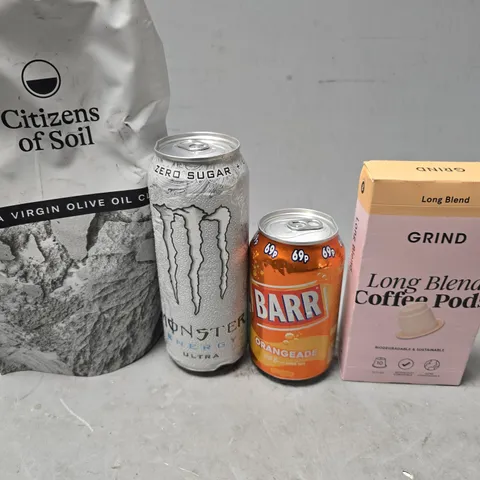 APPROXIMATELY 12 ASSORTED FOOD & DRINK ITEMS TO INCLUDE - MONSTER ZERO SUGAR , BARR ORANGEADE , GRIND COFFEE PODS ETC