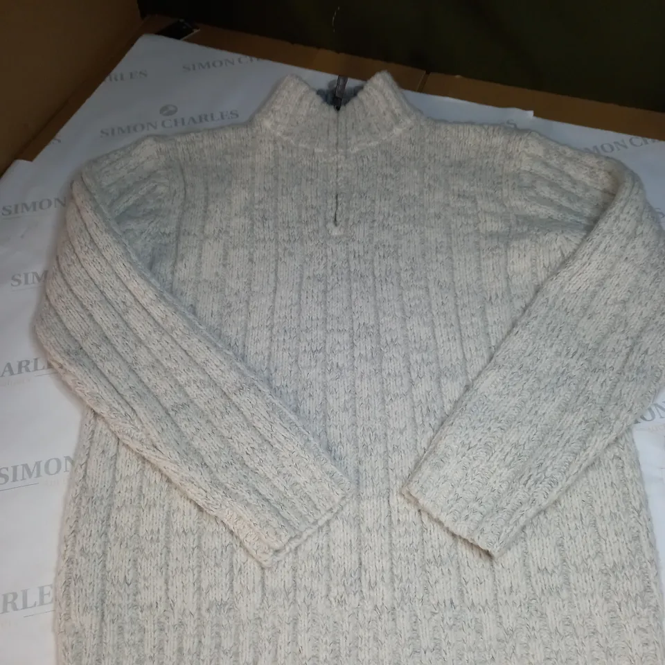 NORTH COAT 1/4 ZIPPED CARDIGAN SIZE M