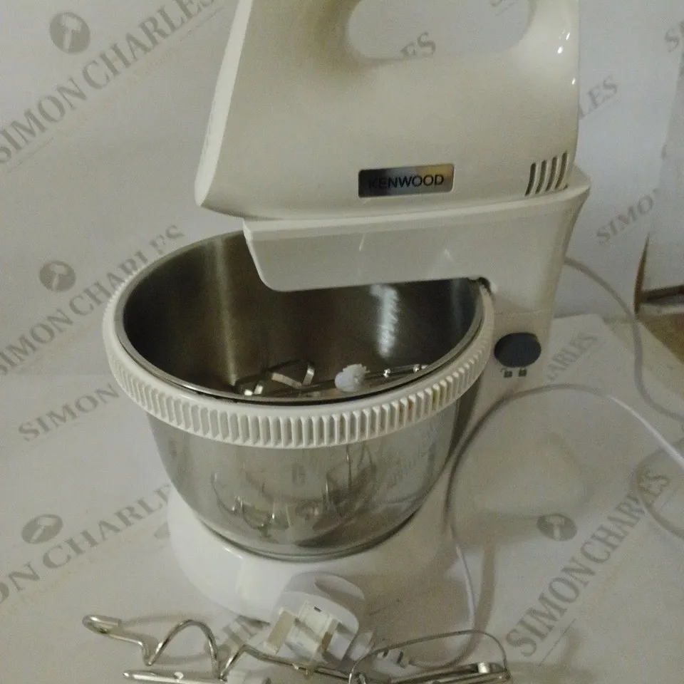 KENWOOD CHEFETTE LITE HAND MIXER 