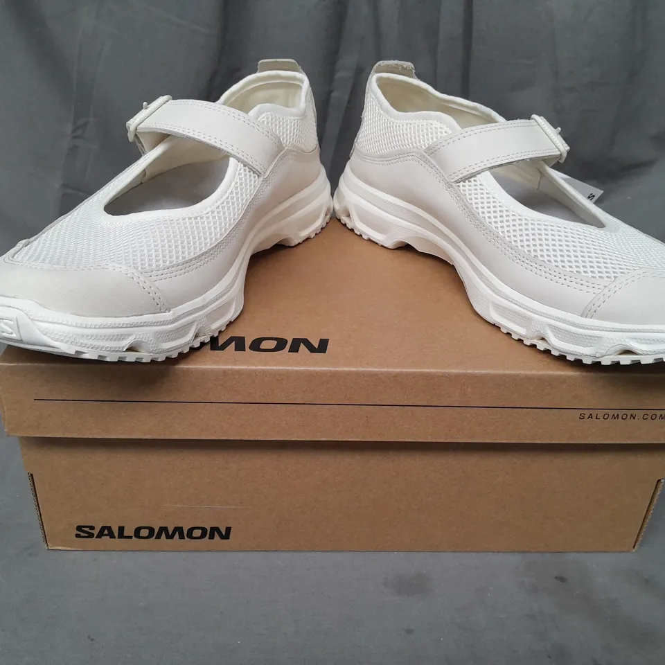 BOXED PAIR OF SALOMON RX MARIE-JEANNE SHOES IN WHITE UK SIZE 10.5