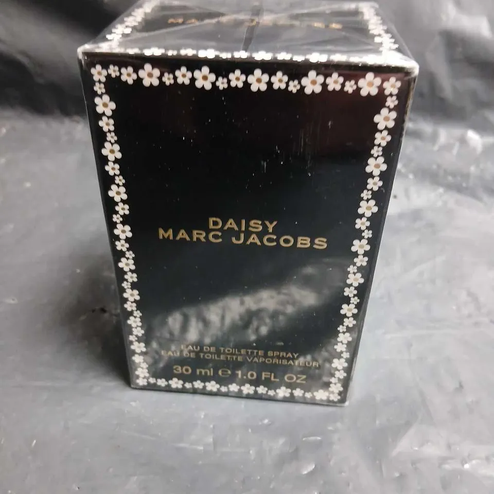 BOXED AND SEALED MARC JACOBS DAISY EAU DE TOILETTE 30ML