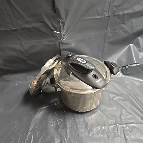 TOWER T920003 ONE-TOUCH ULTIMA PRESSURE COOKER