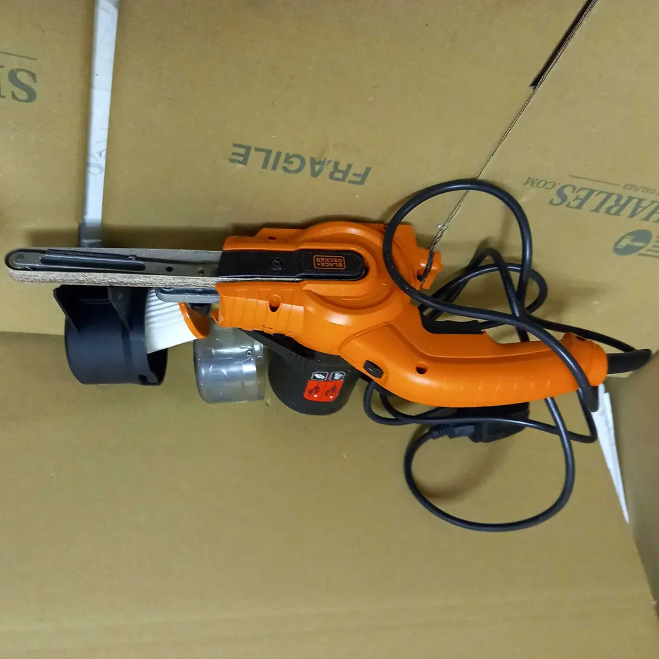 BLACK AND DECKER 350W KA900E