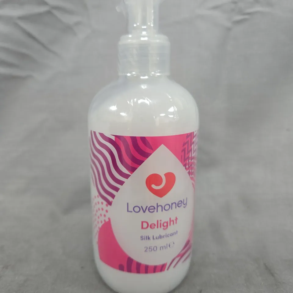 LOVEHONEY DELIGHT SILK LUBRICANT – WATER BASED (250ML)