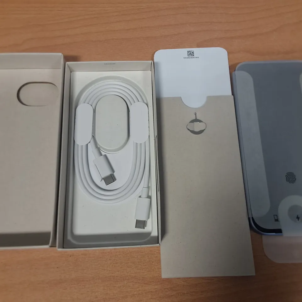 BOXED GOOGLE PIXEL 9A 5G 128GB IN IRIS - GA09564