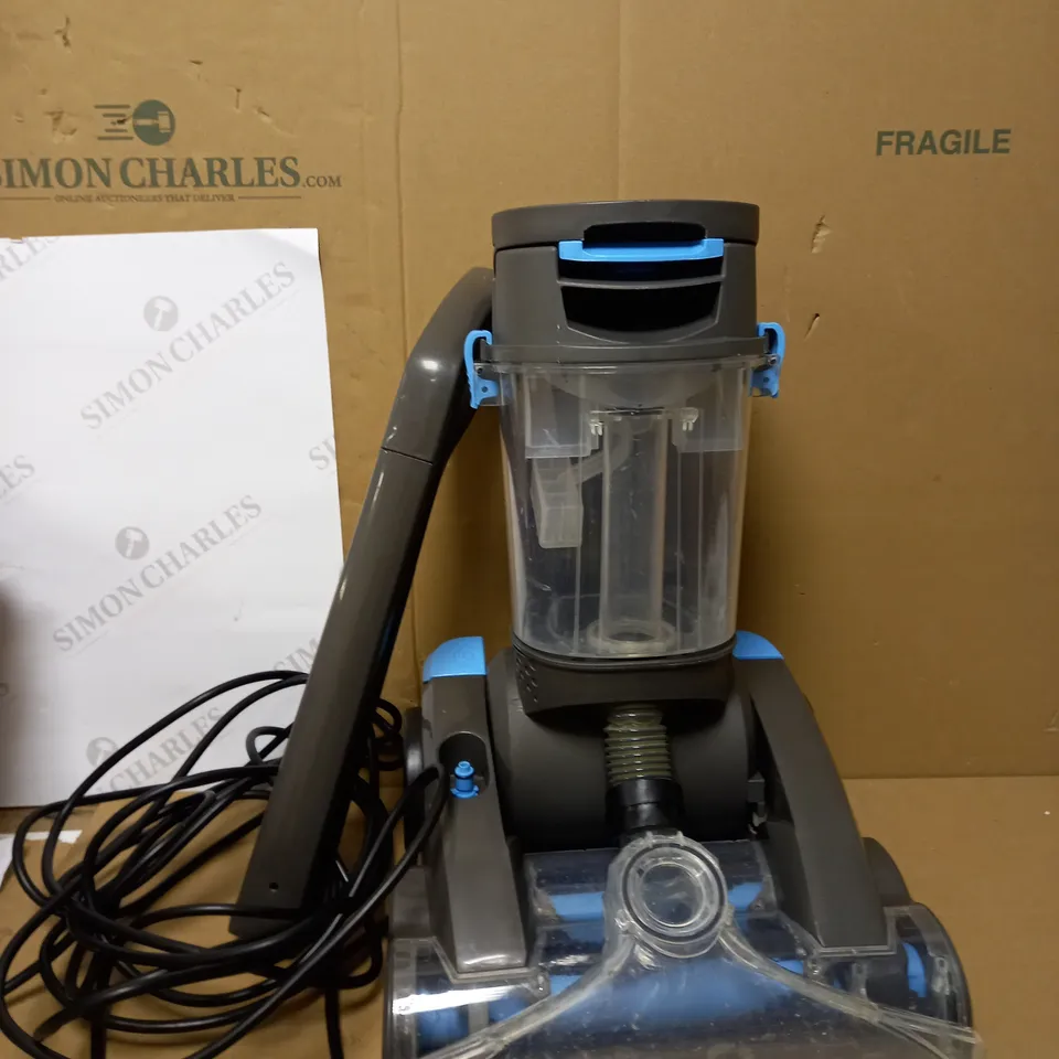 VAX DUAL POWER PET ADVANCE CARPET CLEANER
