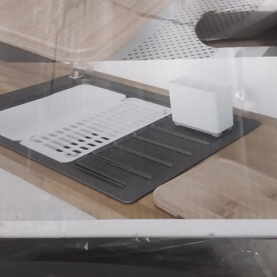 BOXED GOODHOME ROMESCO SINK WITH DRAINER & ACCESSORIES 
