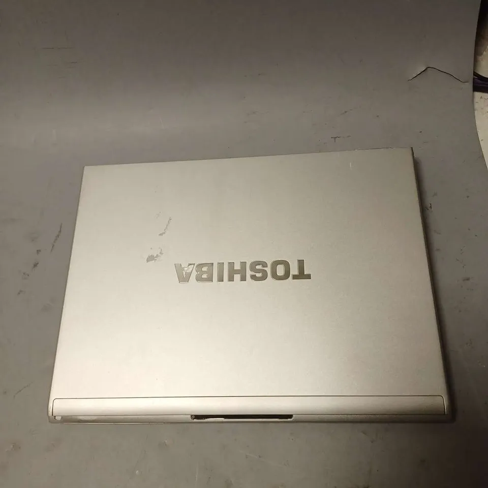 TOSHIBA PORTEGE R500 LAPTOP 