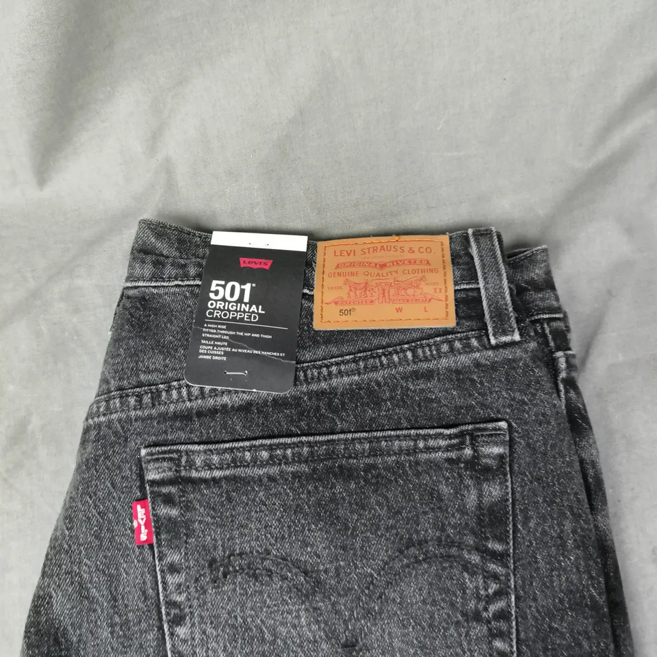 LEVI'S 501 ORIGINAL CROPPED JEANS – BLACK WASH