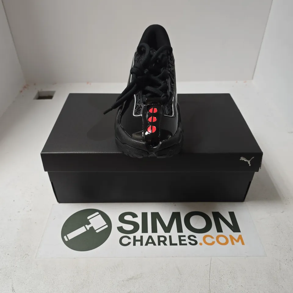 BOXED PAIR OF PUMA LA FRANCE FAST & FURIOUS TRAINERS IN BLACK/BRIGHT MANGO - UK 10